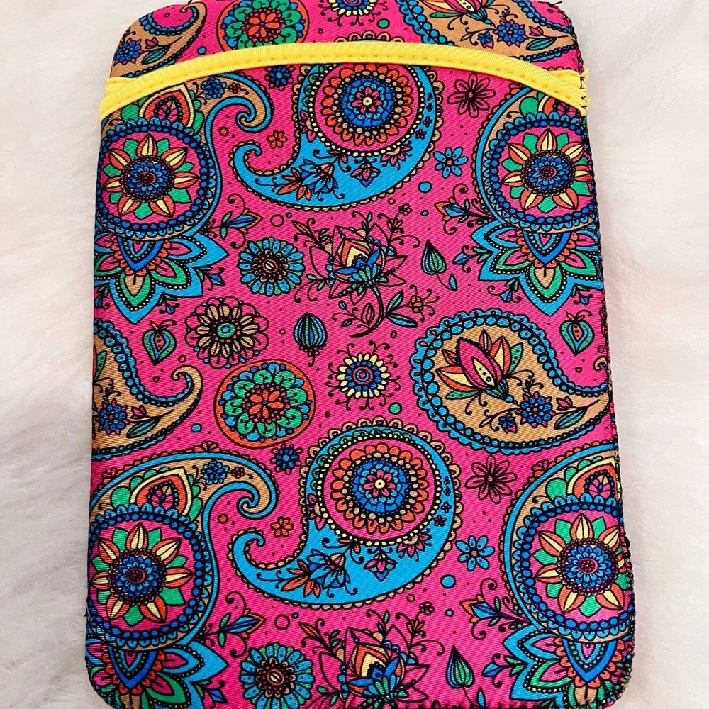SL8 Paisley Multi-Reversible Neoprene Tablet Sleeve